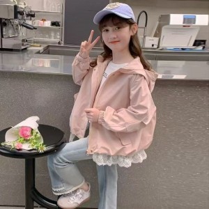 女童外套春装儿童工装夹克百搭款春秋季洋气冲锋衣