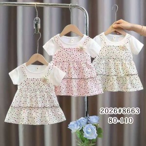 Dos vestidos falsos, vestidos ligeros y encantadores